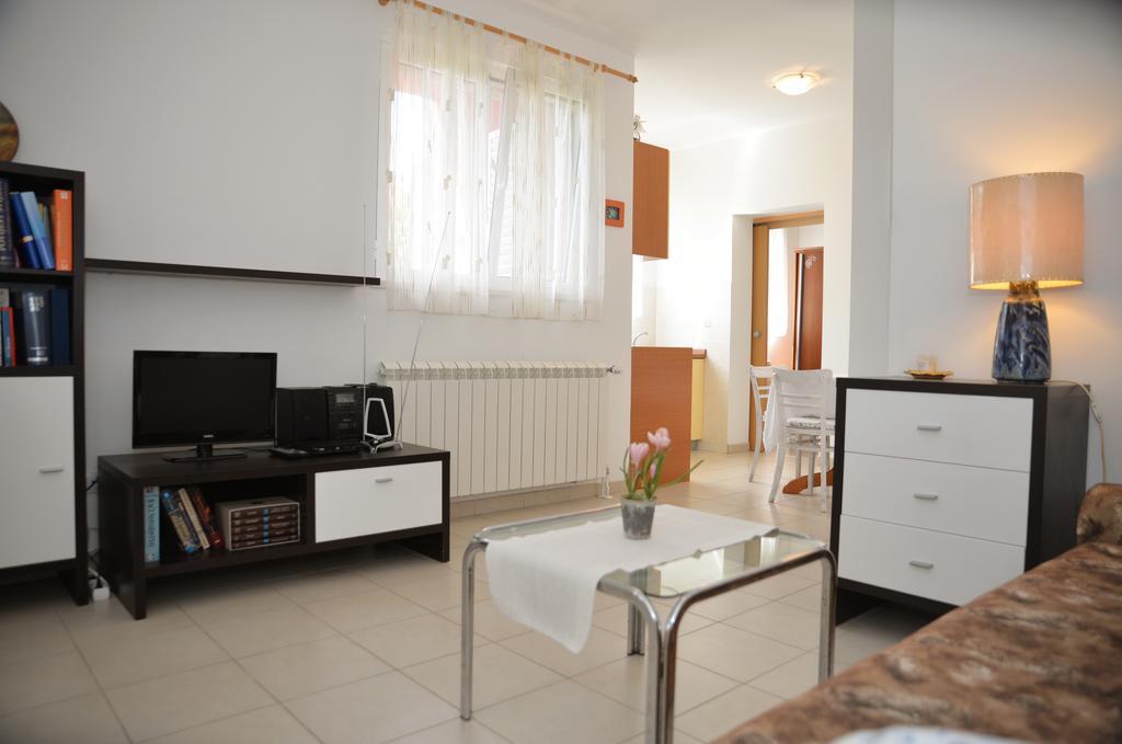 Apartments 5M Tisno Chambre photo
